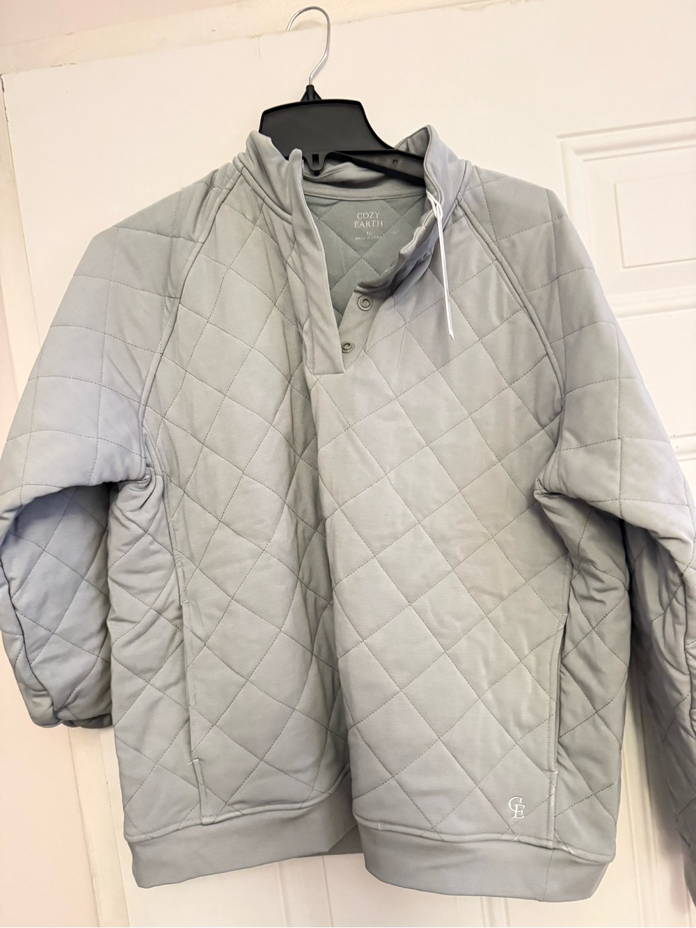 Cozy Earth Quilted Pullover Jacket - Light Gray